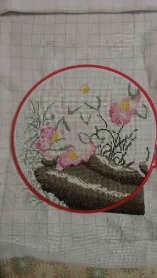 Этап процесса «Политрих "Слива,Бамбук,Орхидея,Хризантема".»