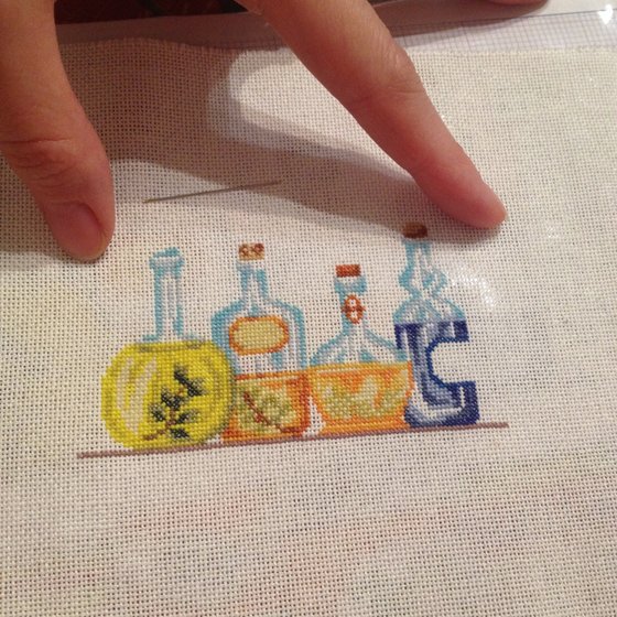 Этап процесса «Мини-вышивка. Соусы»