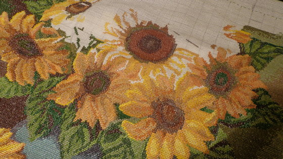 Этап процесса «Ваза с подсолнухами»