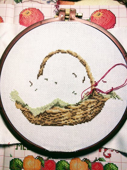 Этап процесса «Красные яблочки в карзиночке»