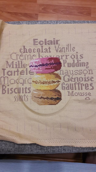 Этап процесса «Les Macarons»