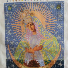 Процесс «Икона биссером Богородица Остобрамская»