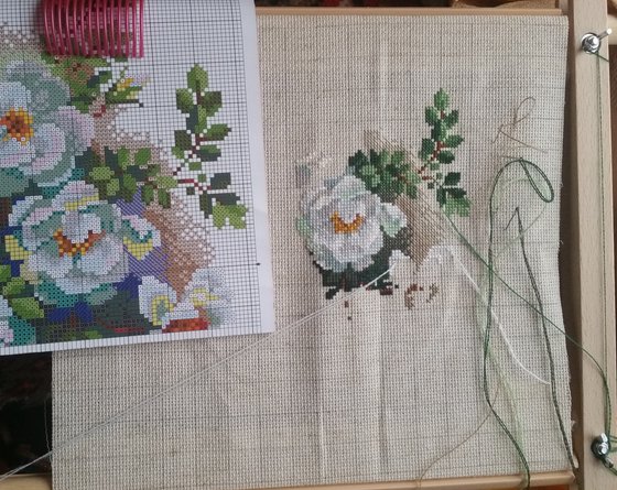 Этап процесса «Riolis 1351 - белый шиповник»