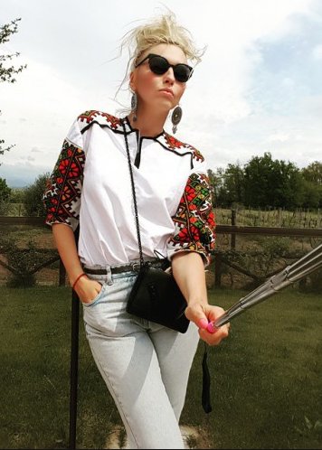 Этап процесса «Вышиваночка»