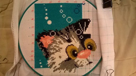 Этап процесса «Подушка "Котенок" от Риолис»