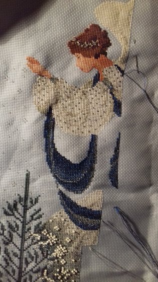 Этап процесса «Ice Angel. Lavender&Lace. Дизайн Мэрилин Левитт-Инблюм.»