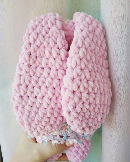 Этап процесса «Зайка из Плюша крючком»