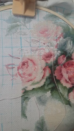 Этап процесса «Этюд с чайными розами»