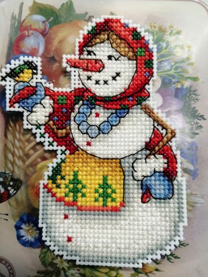 Этап процесса «М. П. Студия - Игрушки на пластиковой канве.»