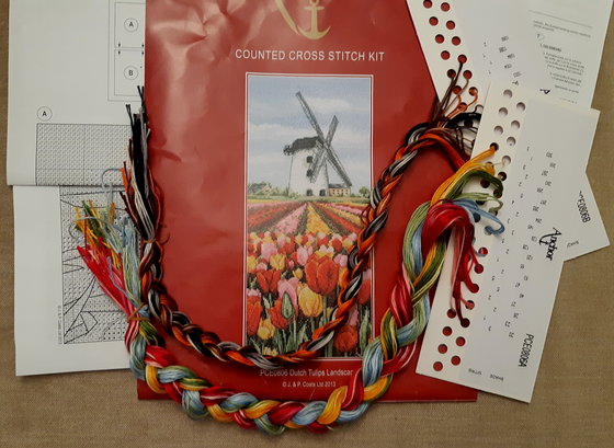 Этап процесса «Anchor, PCE0806. Dutch Tulips Landscape»