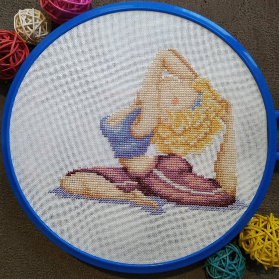 Этап процесса «"Асаны йоги. Поза голубя»