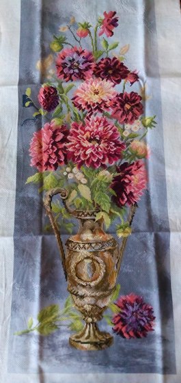 Этап процесса «букет георгинов»