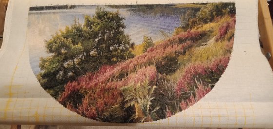 Этап процесса «ЭстЭ 299.1 Дания. Холмы и озера(фрагмент) 300х300, ДМС, Аида 16»