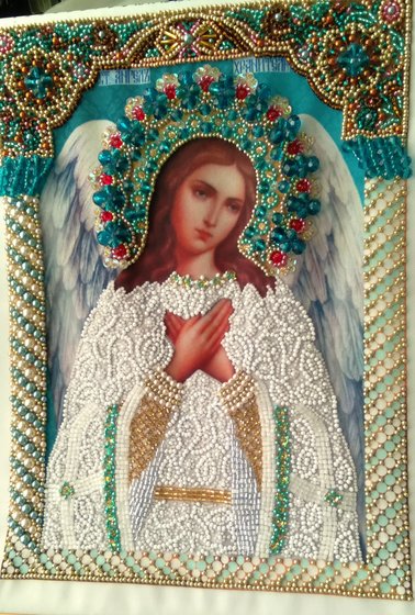 Этап процесса «ИКОНА АНГЕЛА ХРАНИТЕЛЯ.  КАРТИНЫ БИСЕРОМ.»