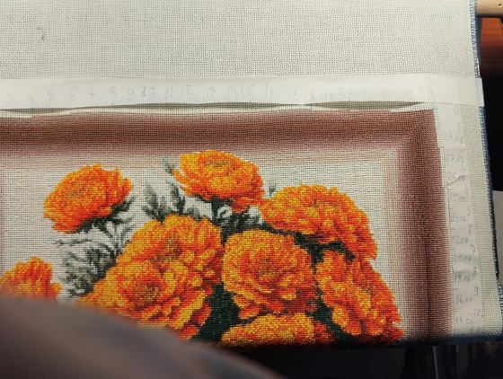 Этап процесса «Букет в корзине 4»